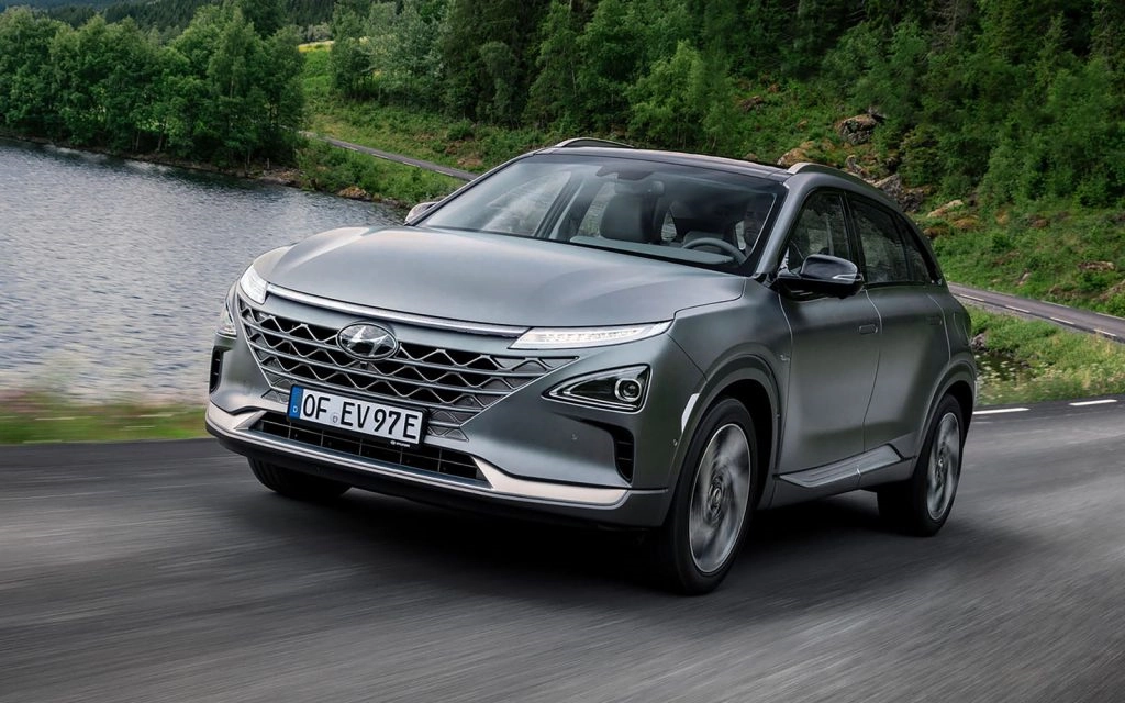 Hyundai Santa Fe, Kona i NEXO osvojili prestižnu nagradu IDEA Design 2018 Dizajnerski talent Hyundaija prepoznali su i suci iz Međunarodne nagrade za dizajn izvrsnosti (IDEA), jedne od tri velike svjetske nagrade za međunarodni dizajn.