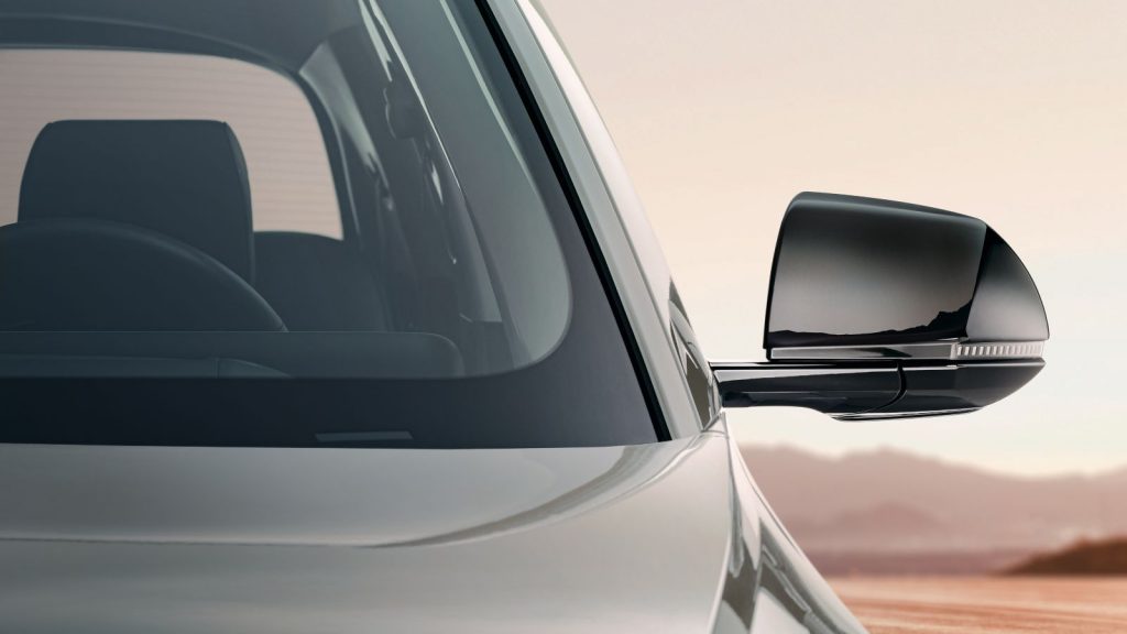 Poklopci retrovizora – Piano Black.