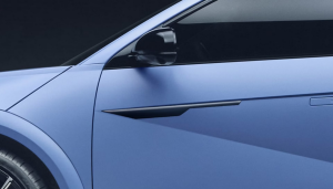 Bočna naljepnica - Piano Black